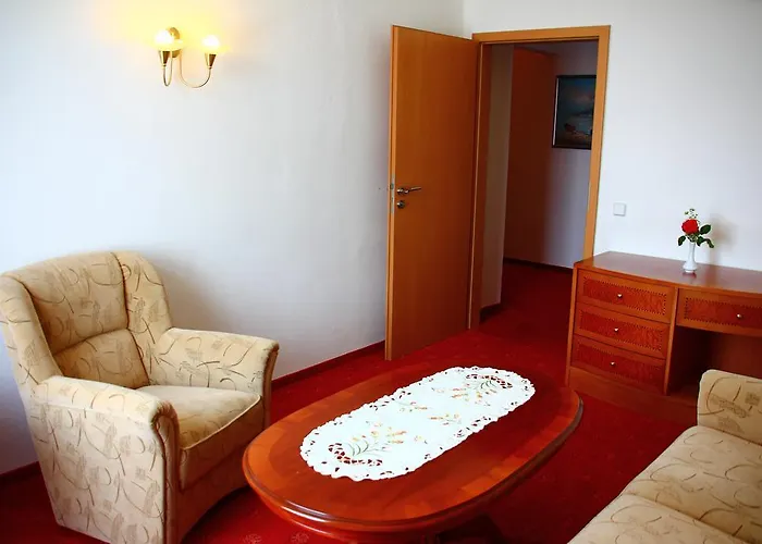 Отель Loschwitz 4*